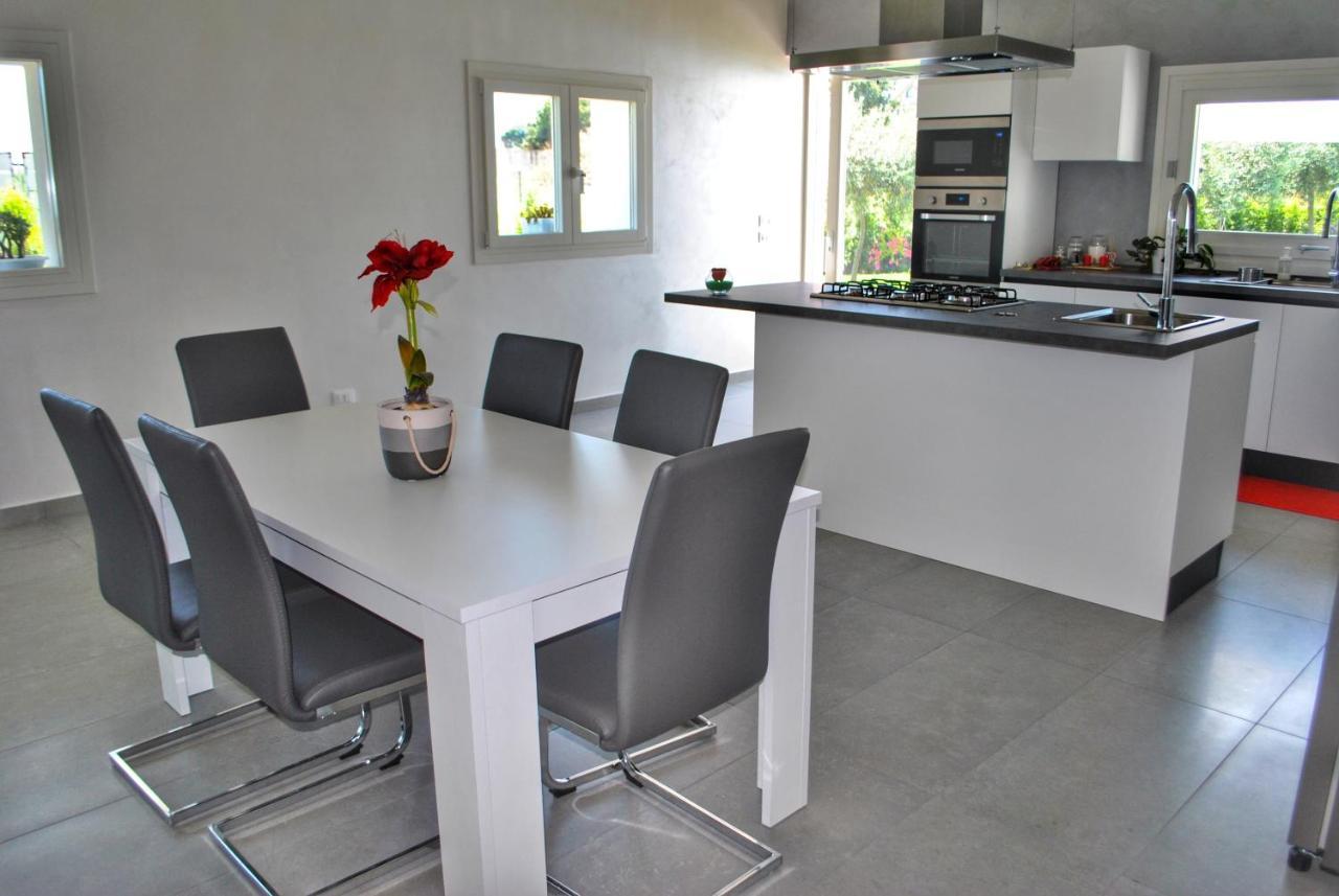Villa Dedalisa By Holidayngo Acireale Exteriér fotografie